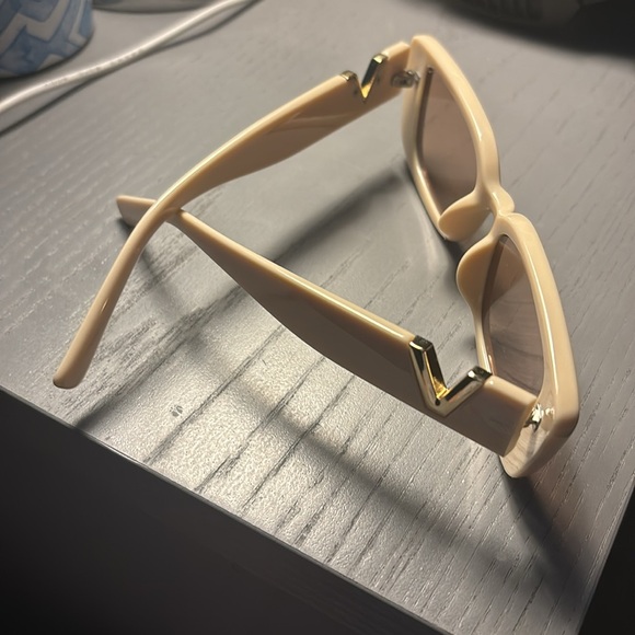 Designer inspired sunglasses new - Picture 2 of 2